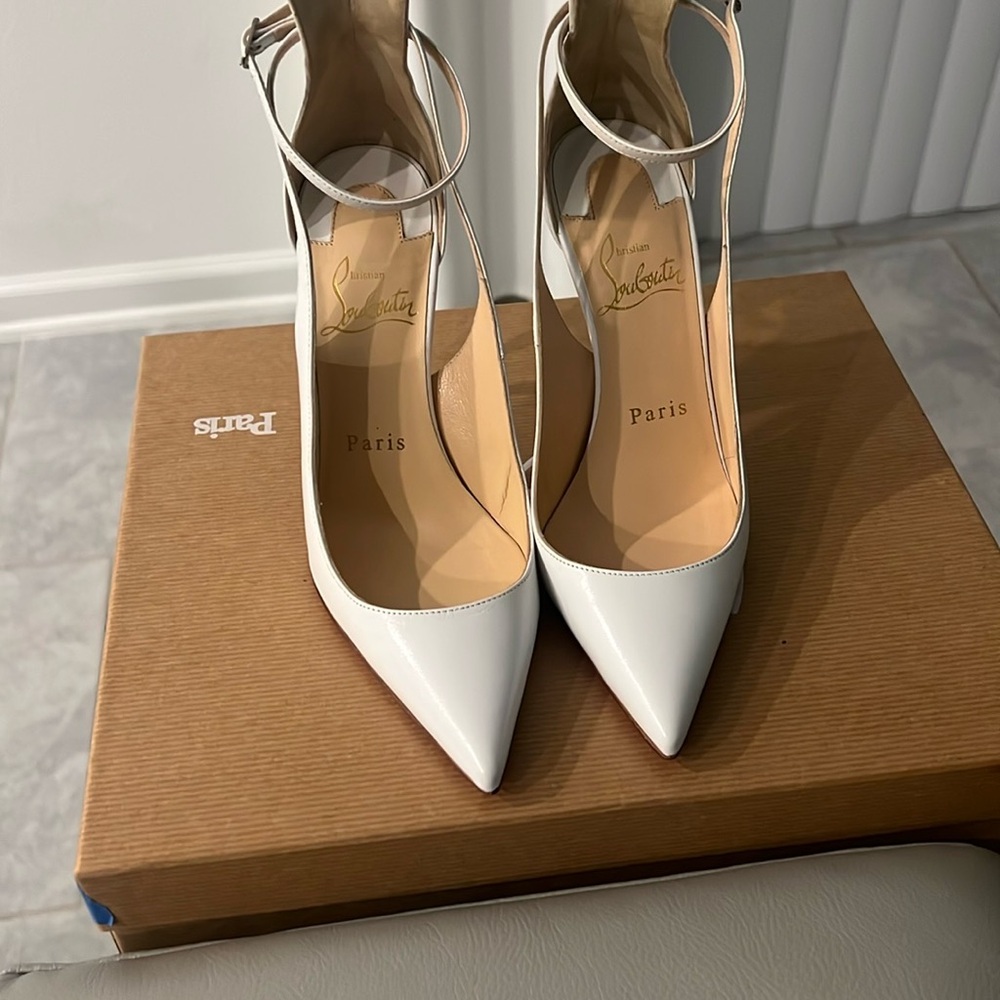 White Pointed-Toe Ankle-Strap Stiletto Pump - Picture 2 of 6